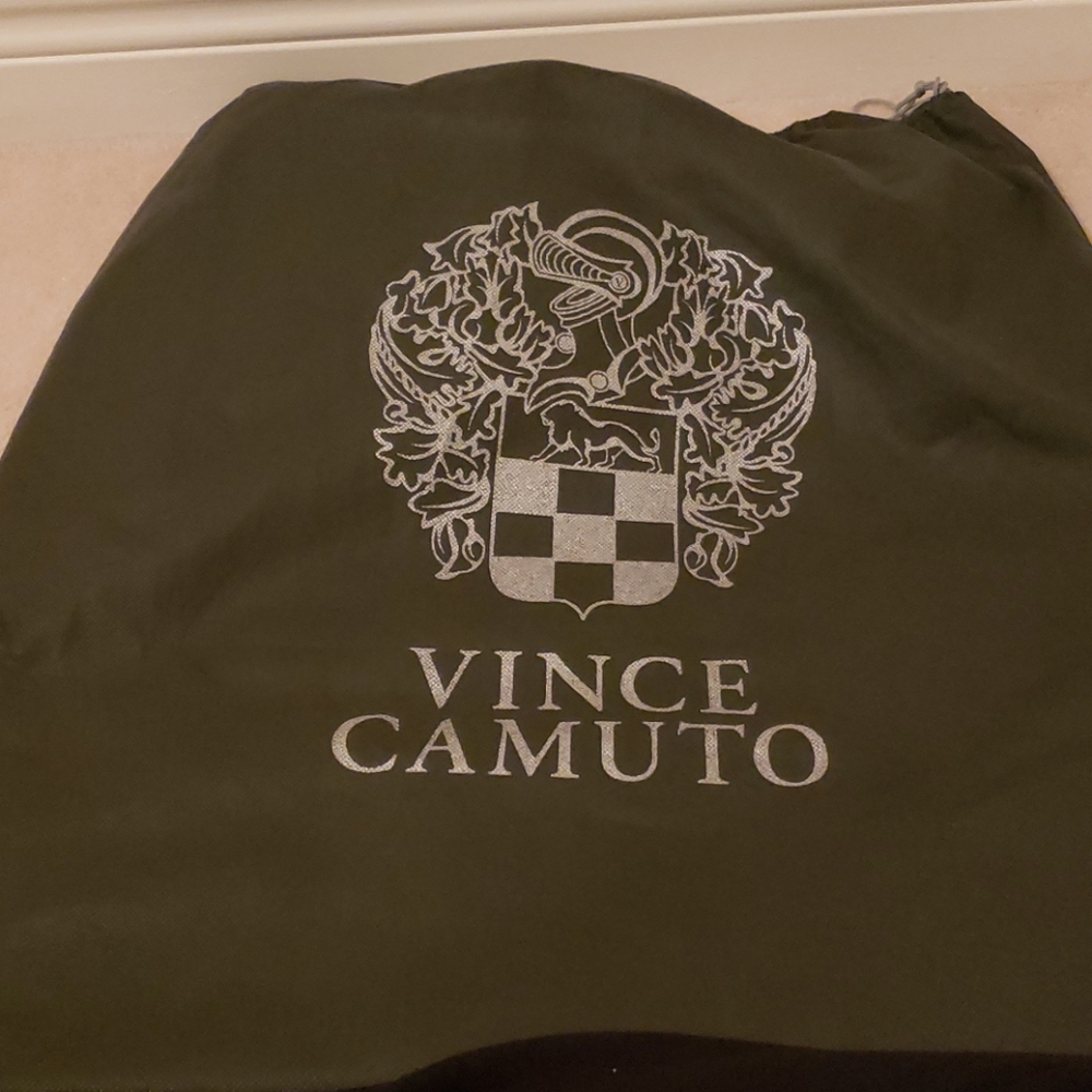 Vince Camuto handbag - Picture 6 of 9